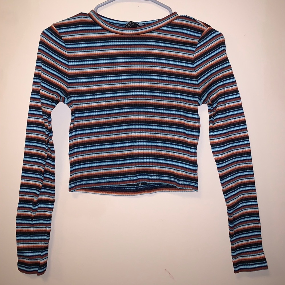 Forever 21 waist crop top
